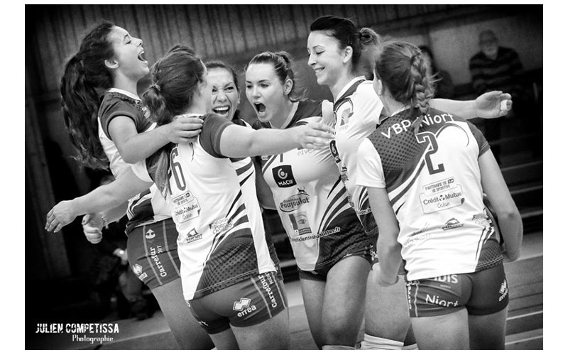 Le Volley Ball Pexinois Niort, 1er de la ligue Poitou-Charentes en termes (…) Le Volley Ball Pexinois Niort, 1er de la ligue Poitou-Charentes en termes (…)